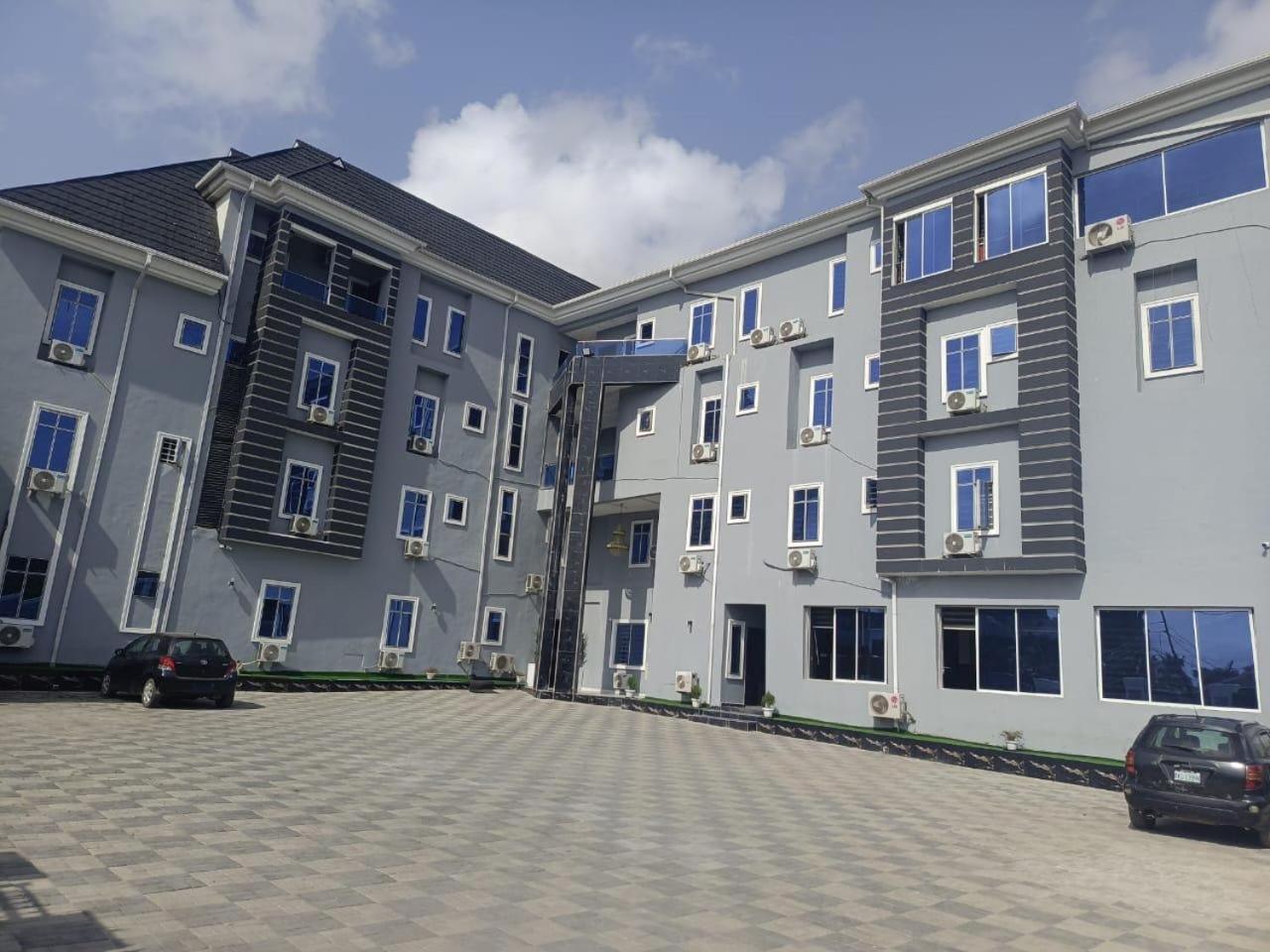West Wing Hotel Lagos Ngoại thất bức ảnh